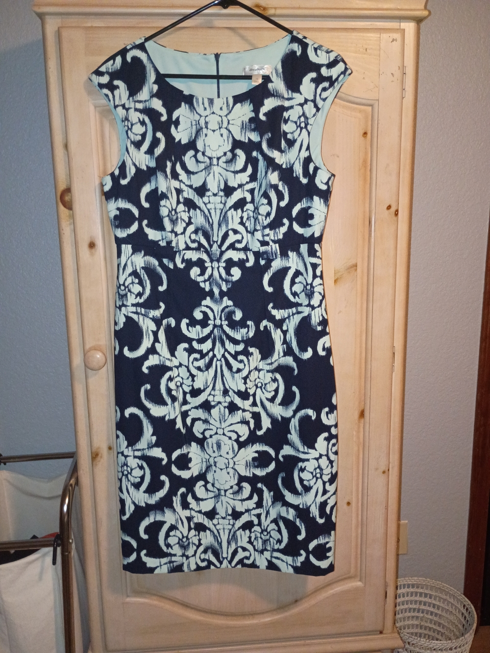 dressbarn Navy and Light Blue Damask Sheath Dress